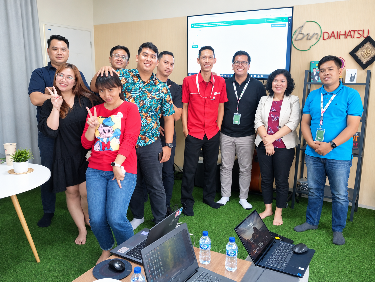 Lidia Wulan mengajar kursus Meta Ads untuk tim Daihatsu GLC